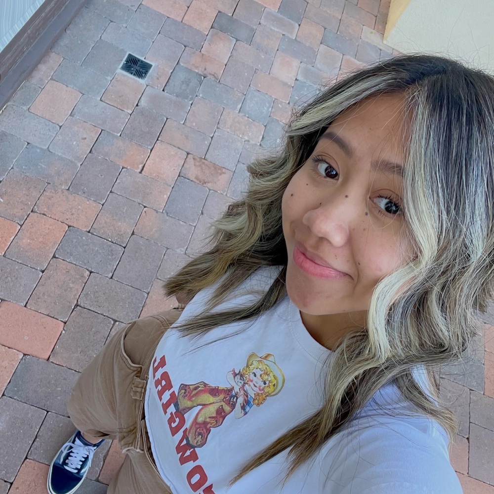 Meet your Posher, Jasmine